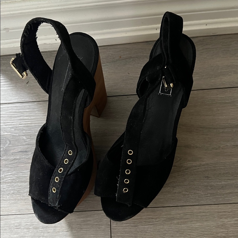 Black Platform Sandals - image 6